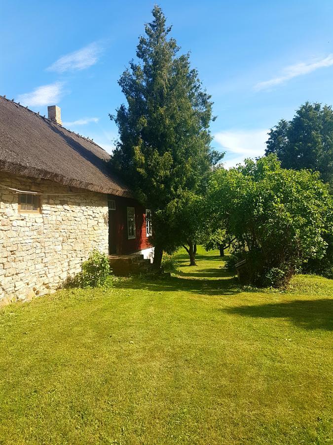 Paali Cottages Tornimae Exterior photo